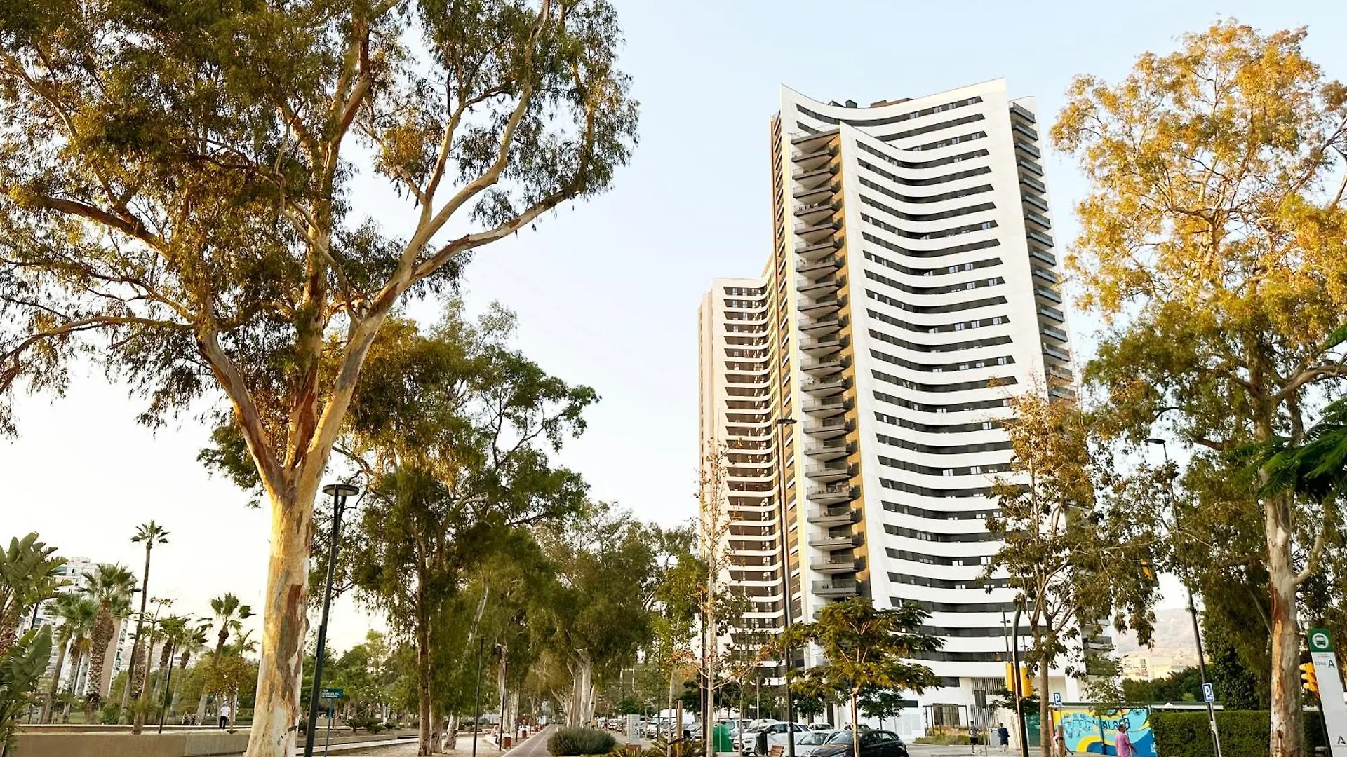 Malaga Urban Sky 3 Bed Apartment 22K